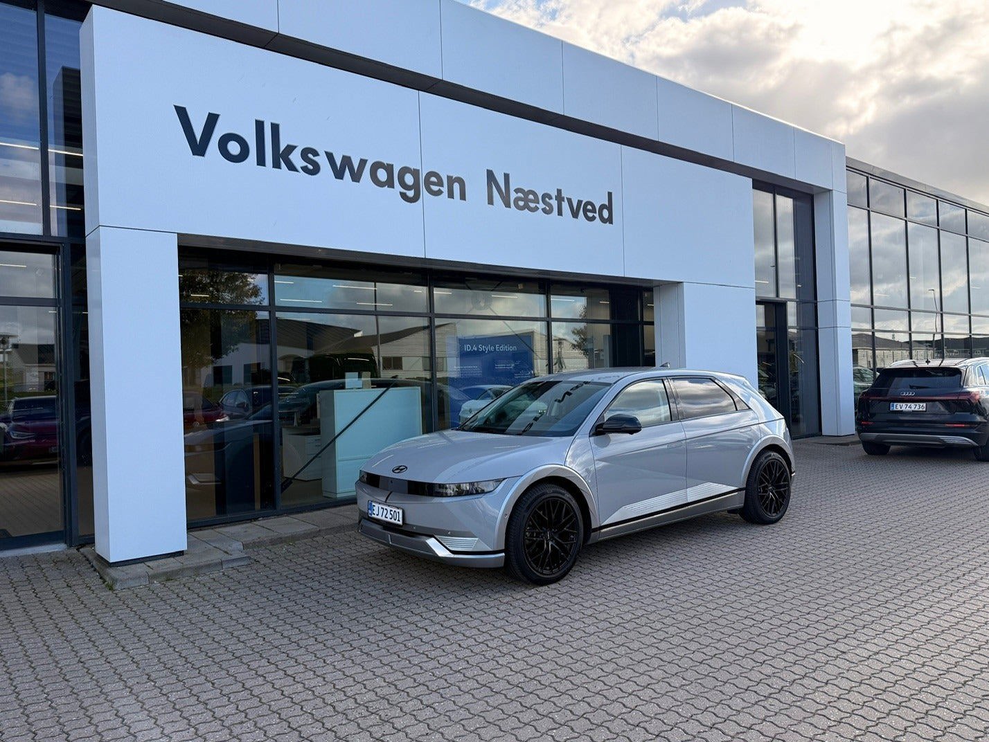 Hyundai Ioniq 5 73 Uniq AWD