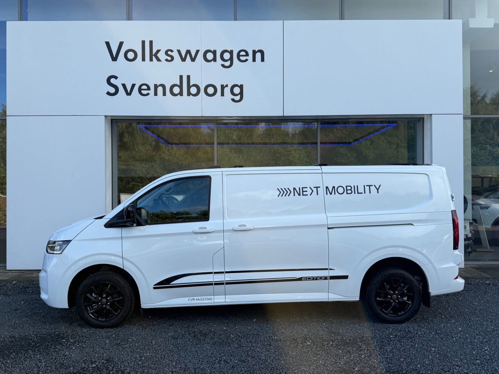 VW e-Transporter 71 Edition Kassevogn LWB