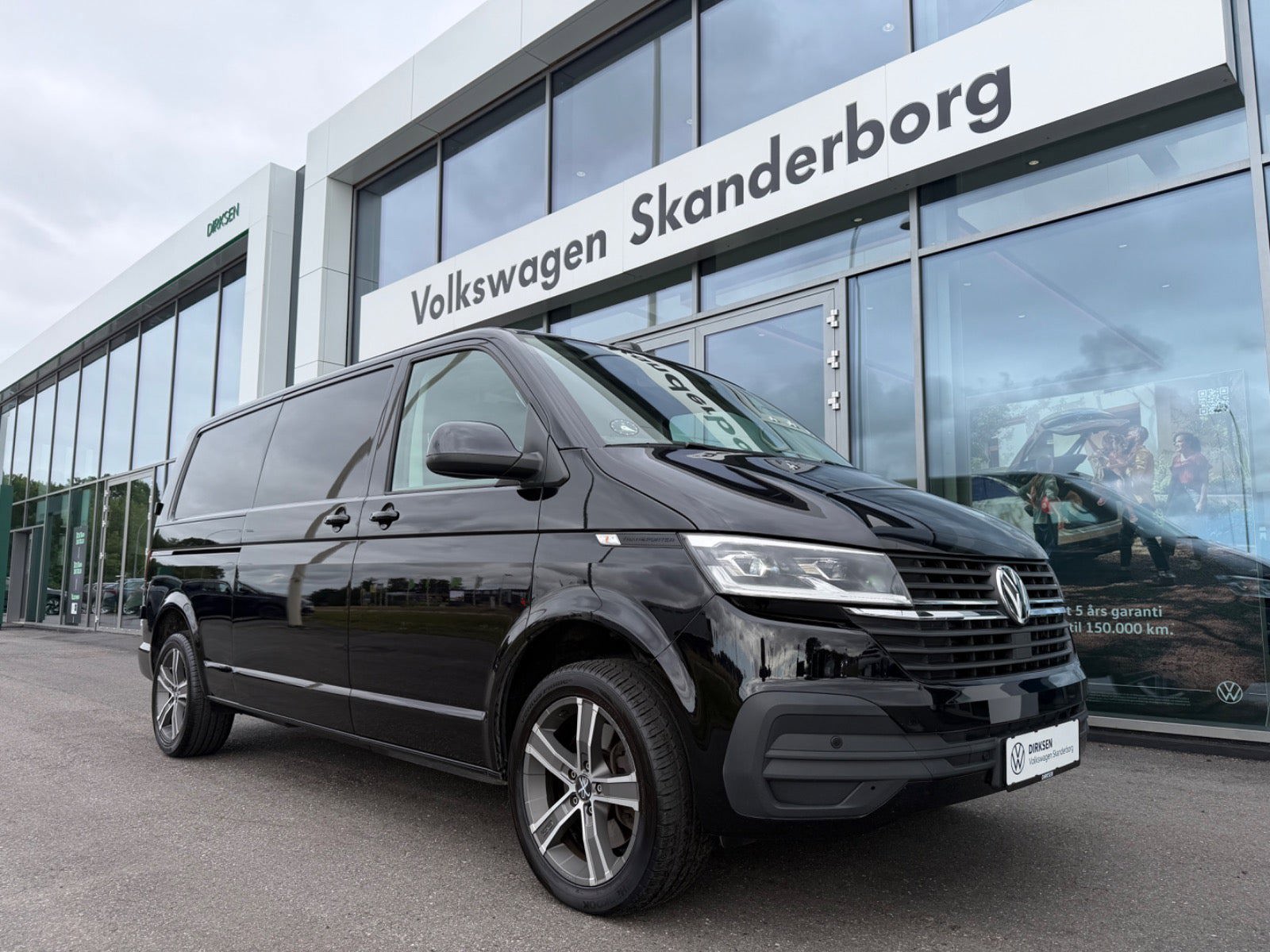 VW Transporter 2,0 TDi 204 Kassevogn DSG lang