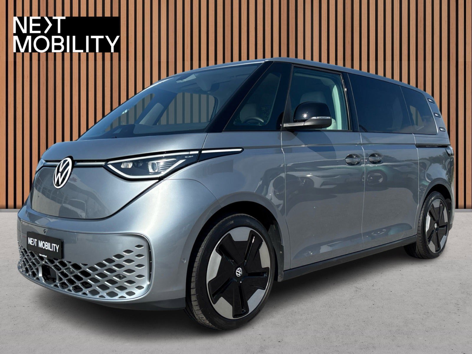 VW ID. Buzz 77 Style 75 Years Edition SWB