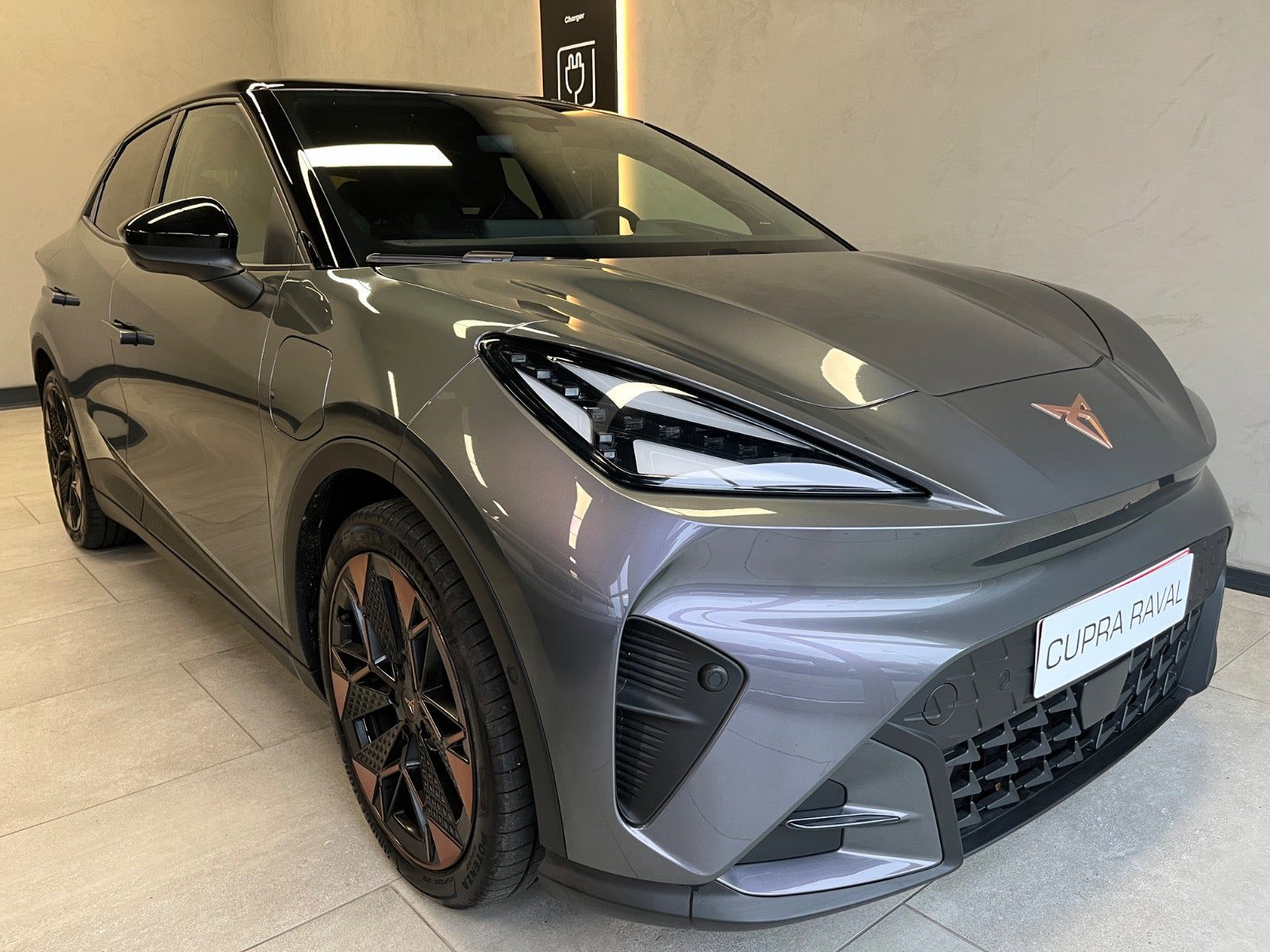 Cupra Raval 52 Dynamic+