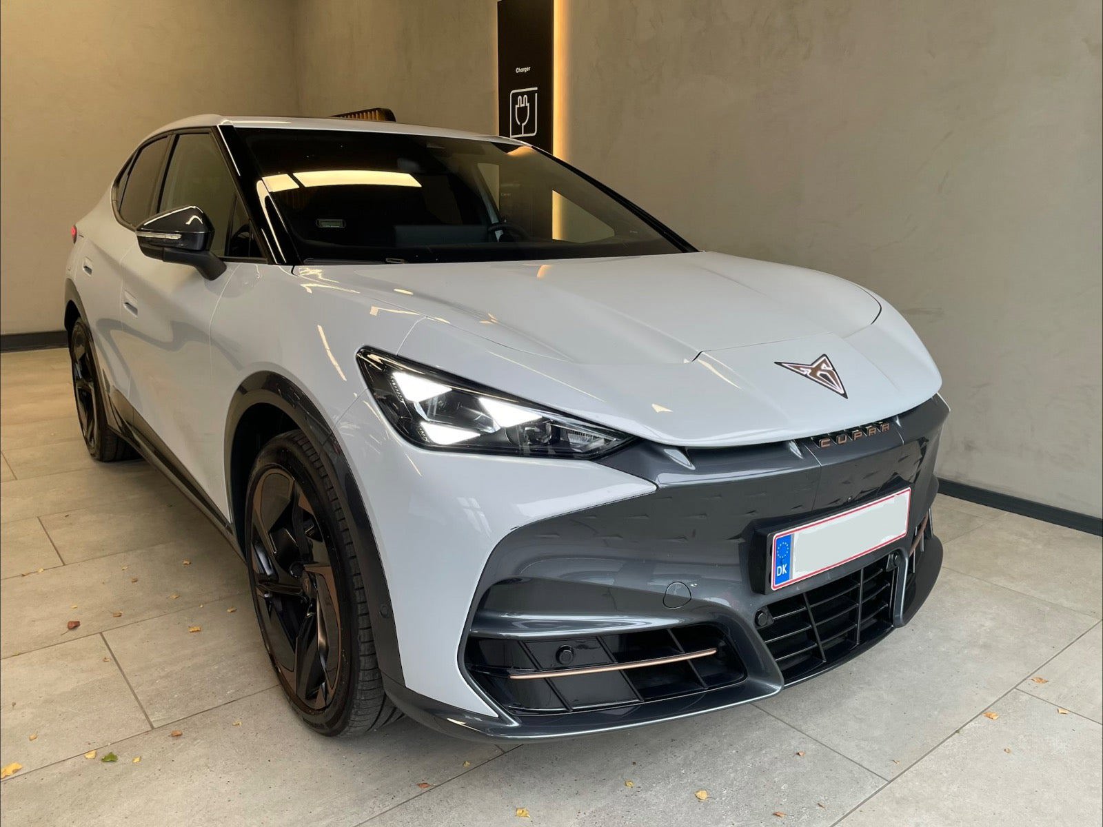 Cupra Tavascan 77 Adrenaline