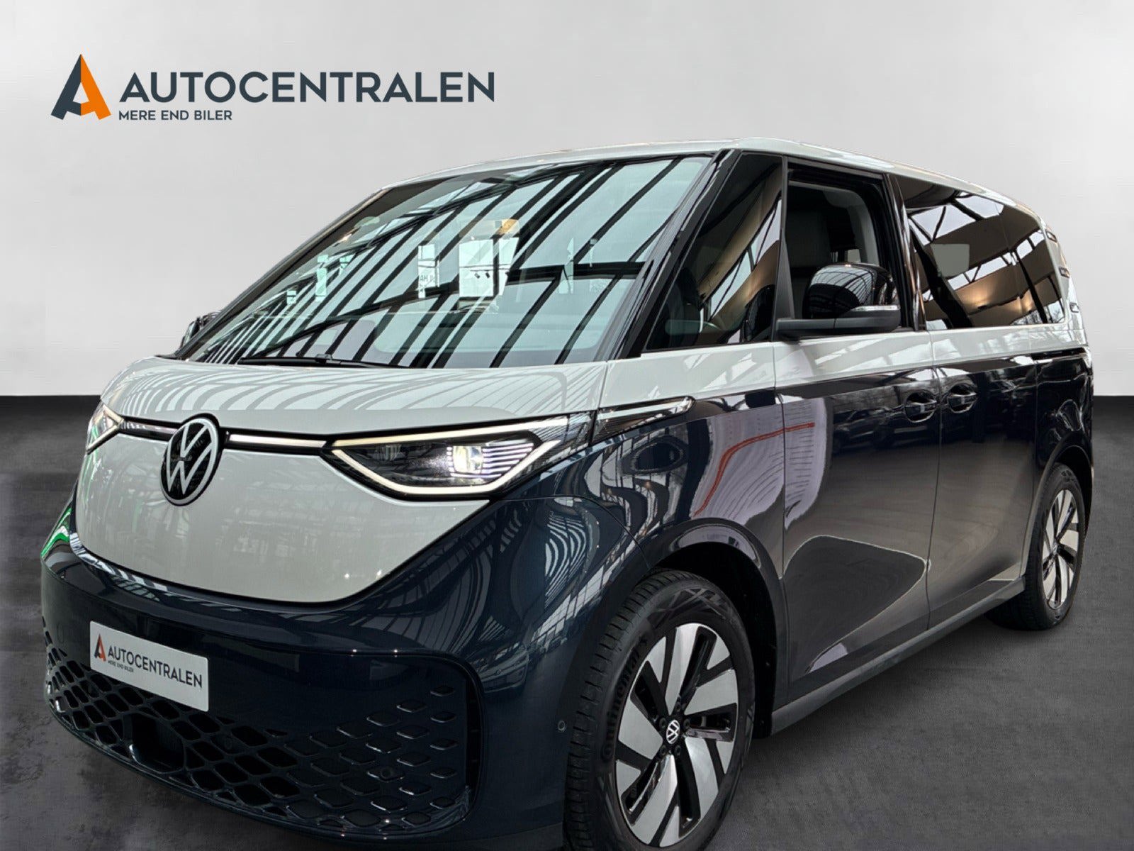 VW ID.Buzz 77 Life SWB