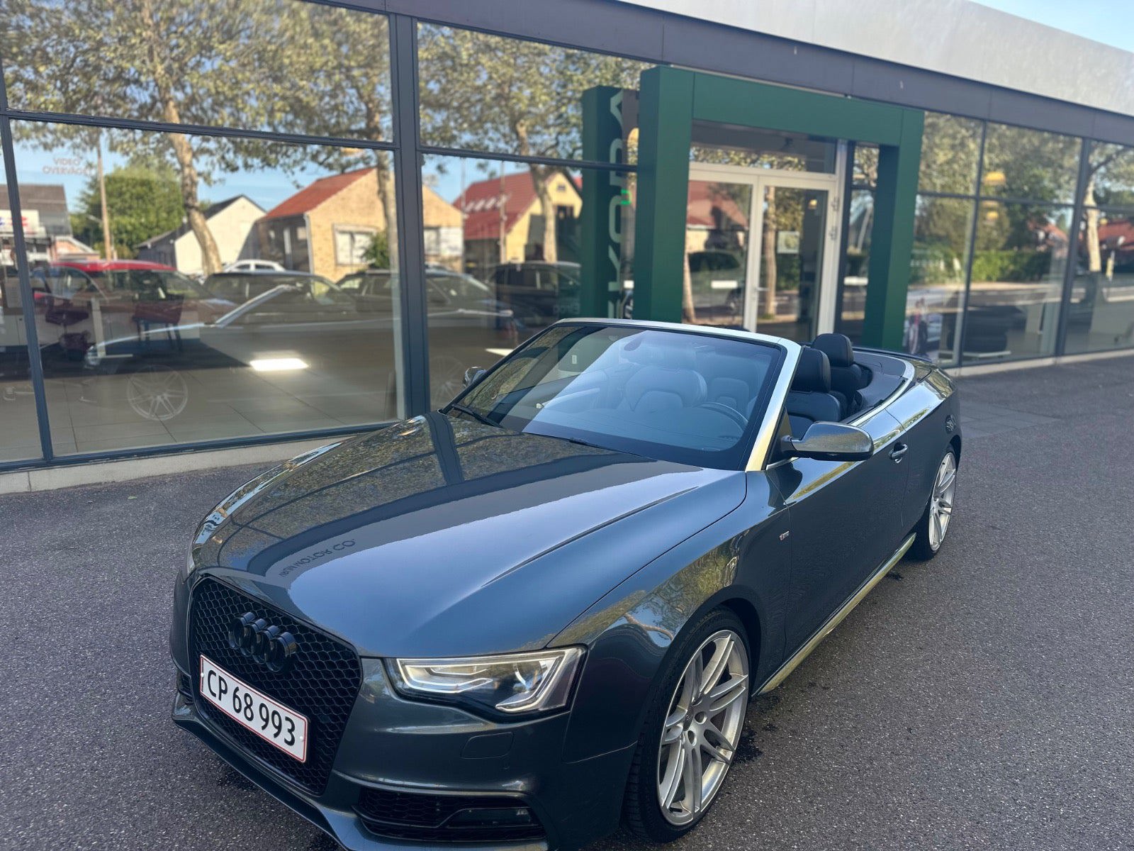 Audi A5 3,0 TDi 245 S-line Cabriolet quattro S tronic