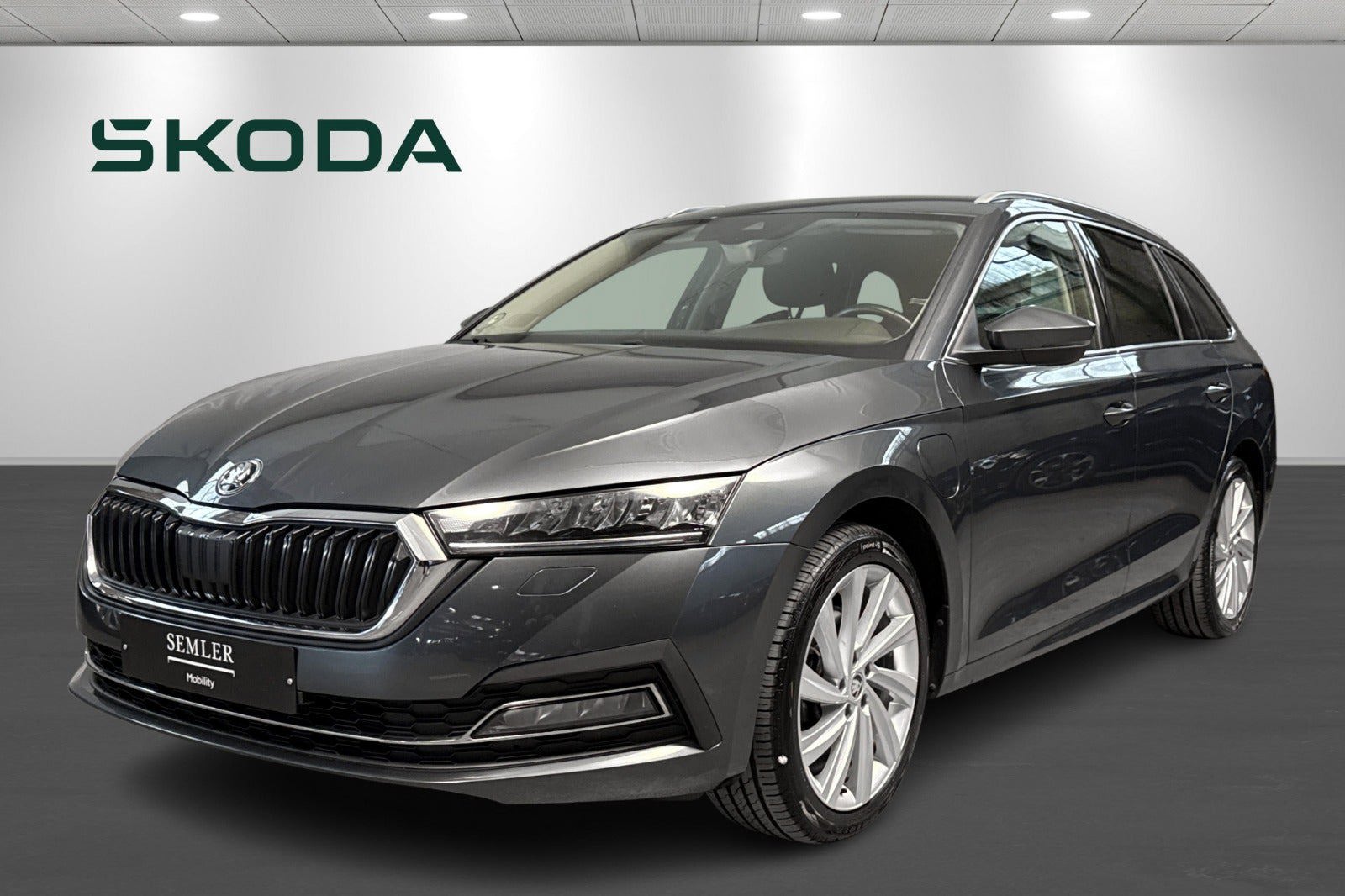 Škoda Octavia 1,4 TSi iV Plus Combi DSG