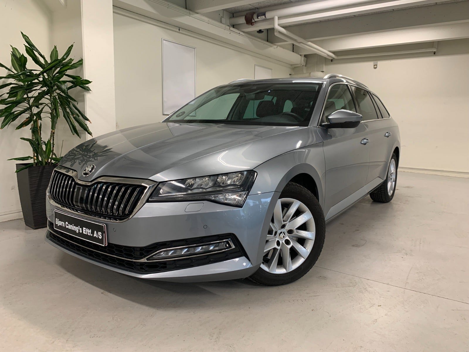 Škoda Superb 2,0 TSi 272 Style Combi DSG 4x4