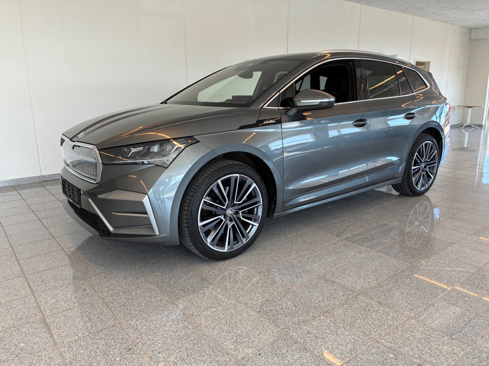 Škoda Enyaq 85 iV Laurin & Klement