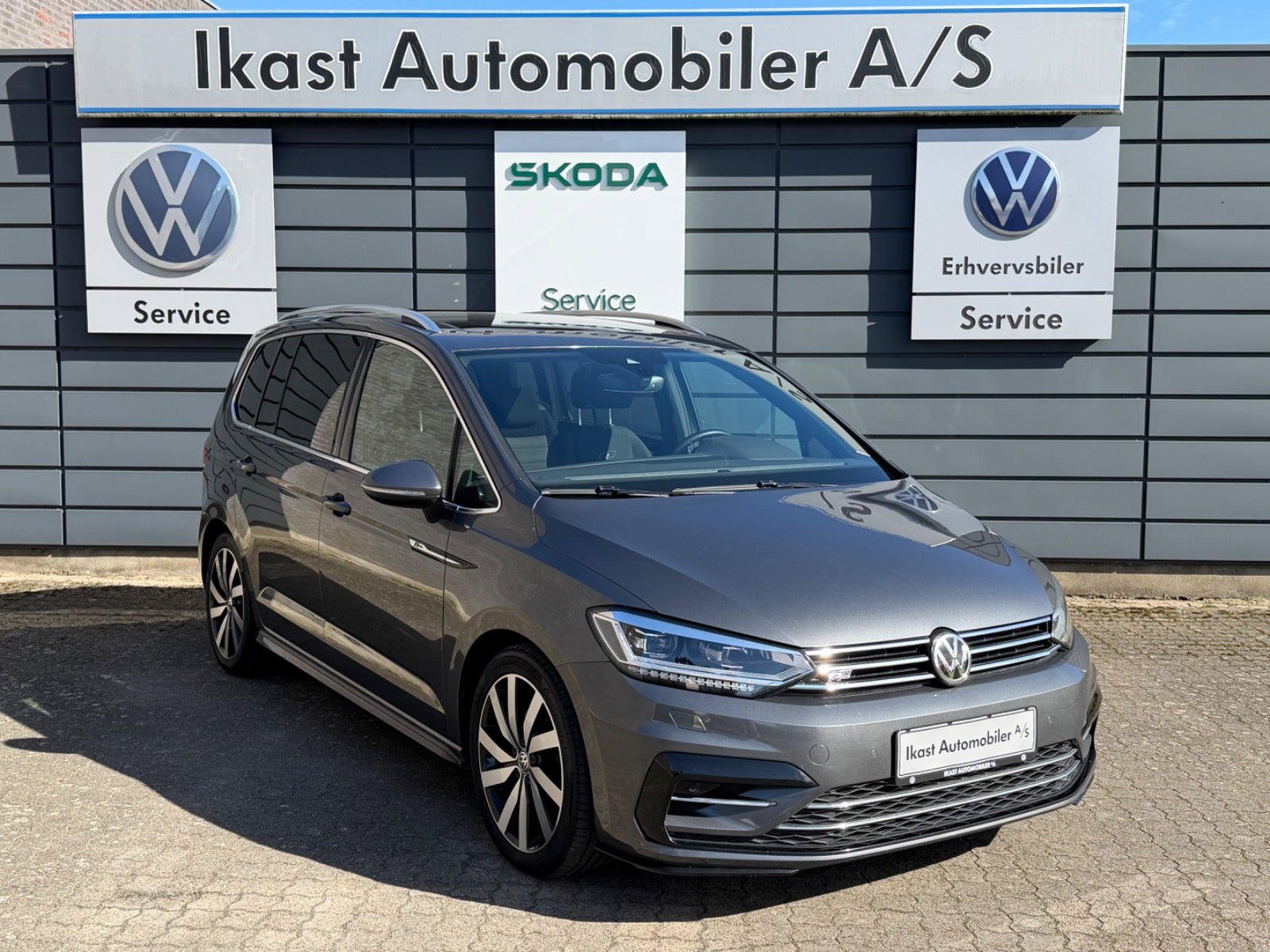 VW Touran 2,0 TDi 150 R-line DSG 7prs