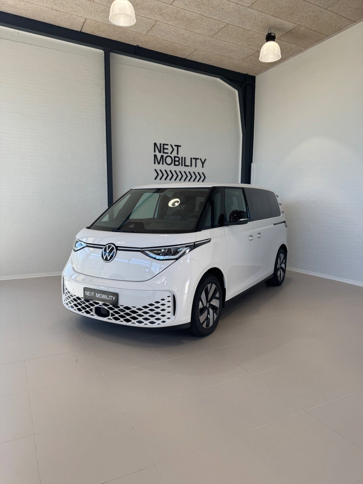 VW ID.Buzz 79 Life SWB